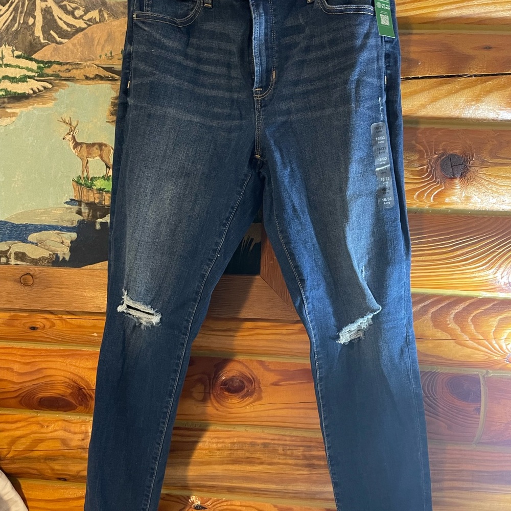 Women's Distressed Blue Jeans